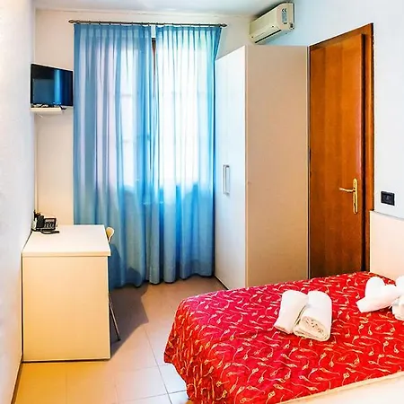 מלון Il Castello 3*