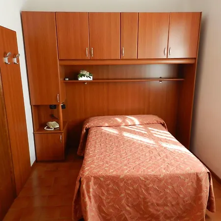 Il Castello 3*
