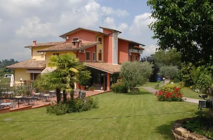 Hotel Il Castello Pozzolengo