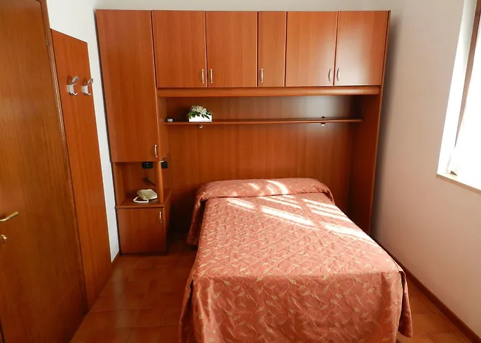 Il Castello 3*
