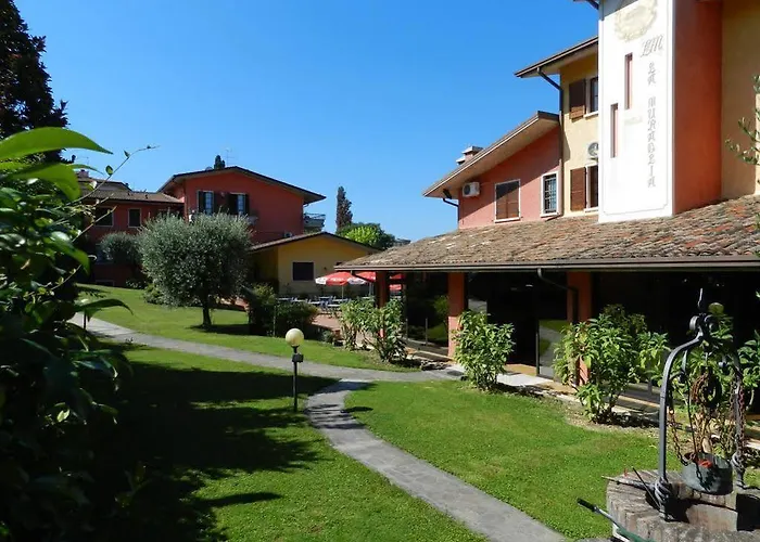 Il Castello Hotel 3*