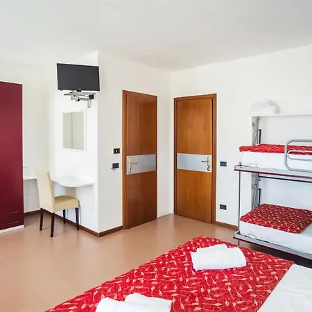 Il Castello 호텔 포촐렌고