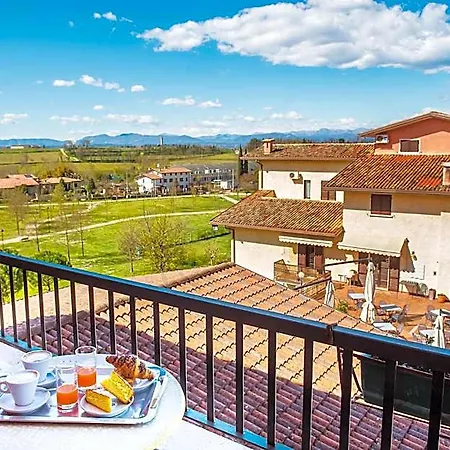 Il Castello 3*