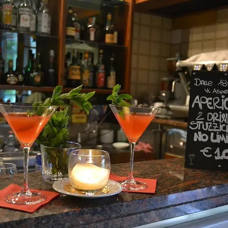 Il Castello 호텔 포촐렌고