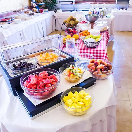Il Castello 3* Поццоленго
