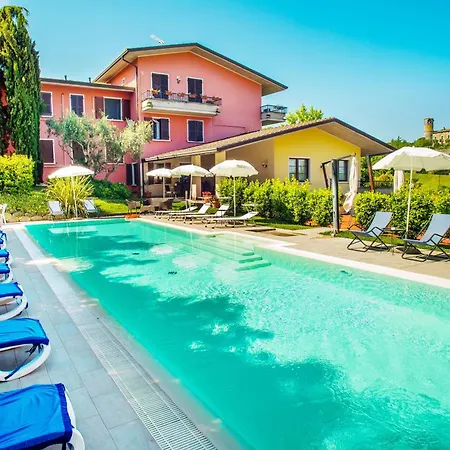 Hotel Il Castello Pozzolengo
